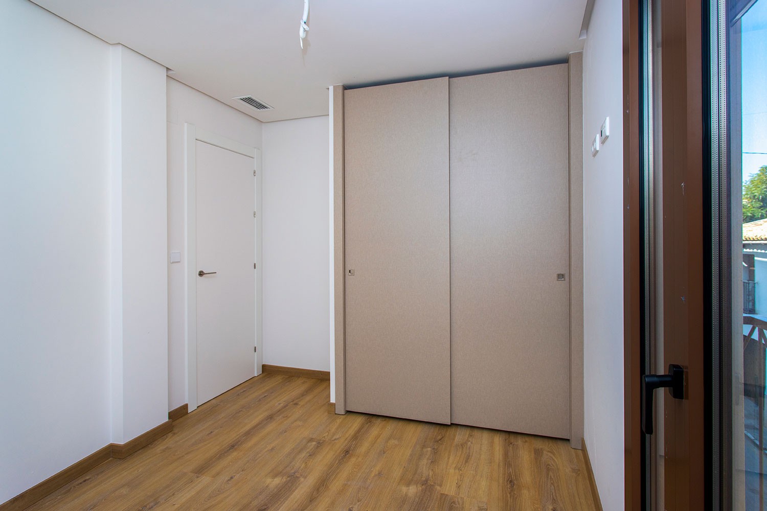 Apartment in Hondón de las Nieves — image 23