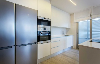 Apartamentos de lujo de obra nueva en venta en el centro de Elche, Costa Blanca, España - Urmosa